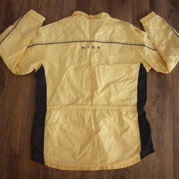 Nike Coat Women's Medium Yellow Windbreaker Vintage Full Zip Light Weight - Picture 2 of 11